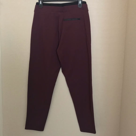 Athleta Venice Pintuck Pant Antique Burgundy - Picture 6 of 11